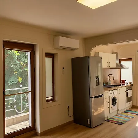 2-bedroom Flat - Sunny Balcony Apartman Plovdiv