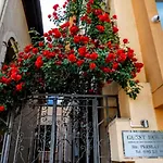Daire Sunny Balcony 2br Center