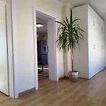 Daire Sunny Balcony 2br Center *