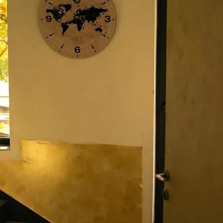 Appartamento 2-bedroom Flat - Sunny Balcony *
