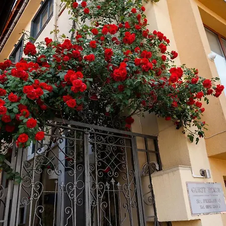 2-bedroom Flat - Sunny Balcony * Plovdiv